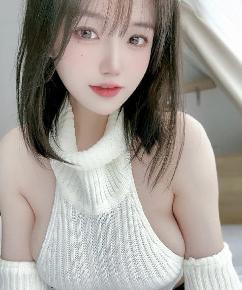 51吃瓜警花张律渝第二集_4K在线播放