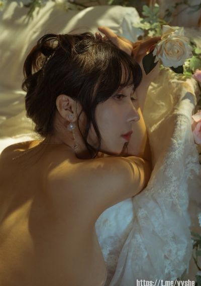 女警察被两个黑人糟蹋_1080在线播放