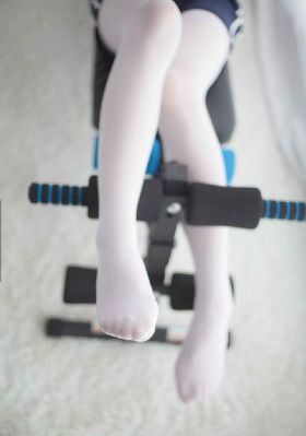 喉咙发痒是怎么回事_国产剧高清迅雷在线观看