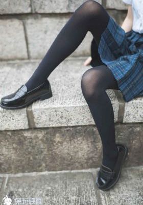 国产精啪视频免费丝袜_1080免费在线播放