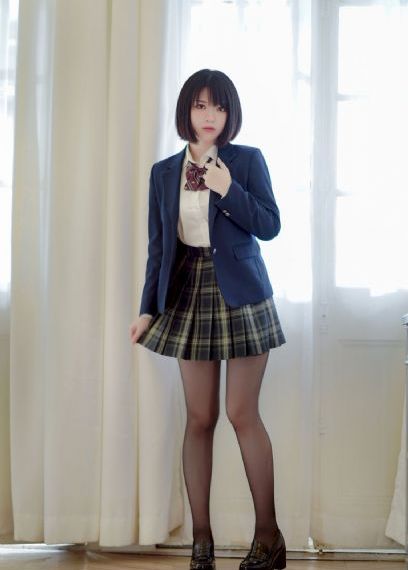 女秘书的肉体_720超清免费观看