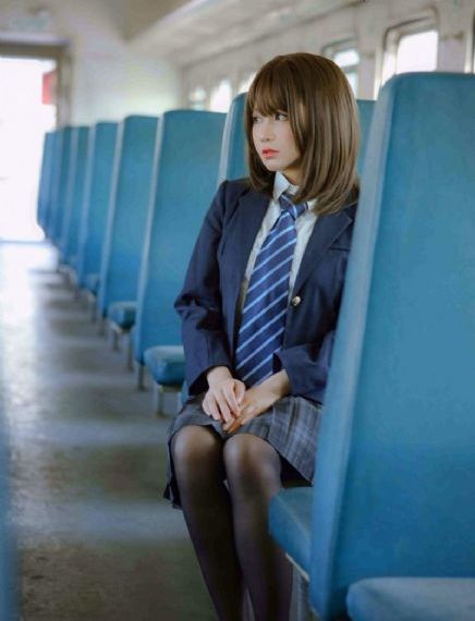 JIZZ国产丝袜19老师美女_1080P韩国电影在线观看