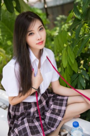 午夜视频黄_超清在线观看完整版