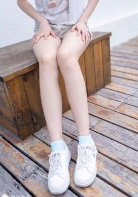 黄蓉重口喝尿H文_1080P全集免费播放